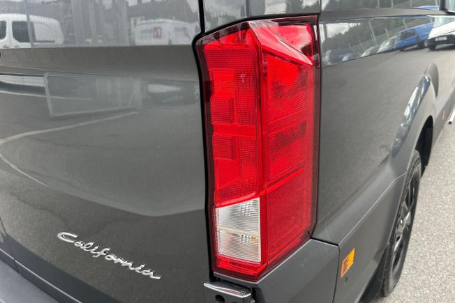 Volkswagen Grand California Photo 18