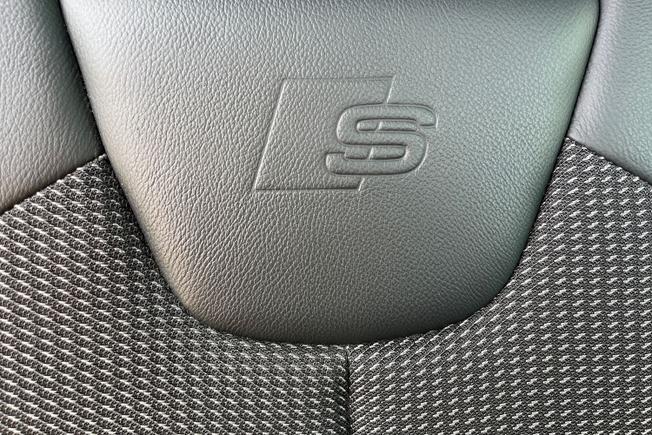 AUDI Q2 Photo 31