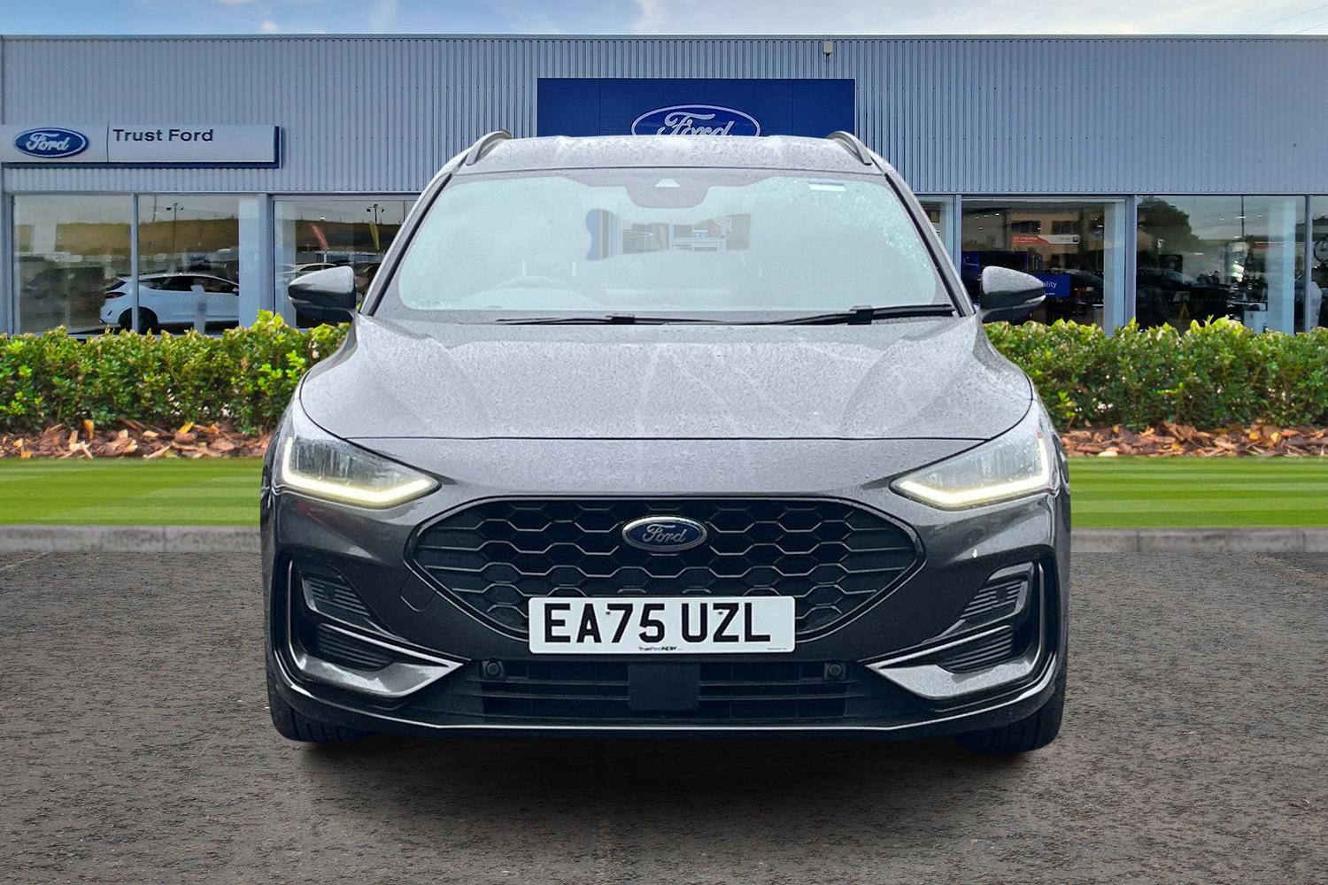 Ford FOCUS Photo 5