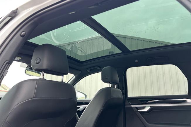 VOLKSWAGEN Touareg Photo 43