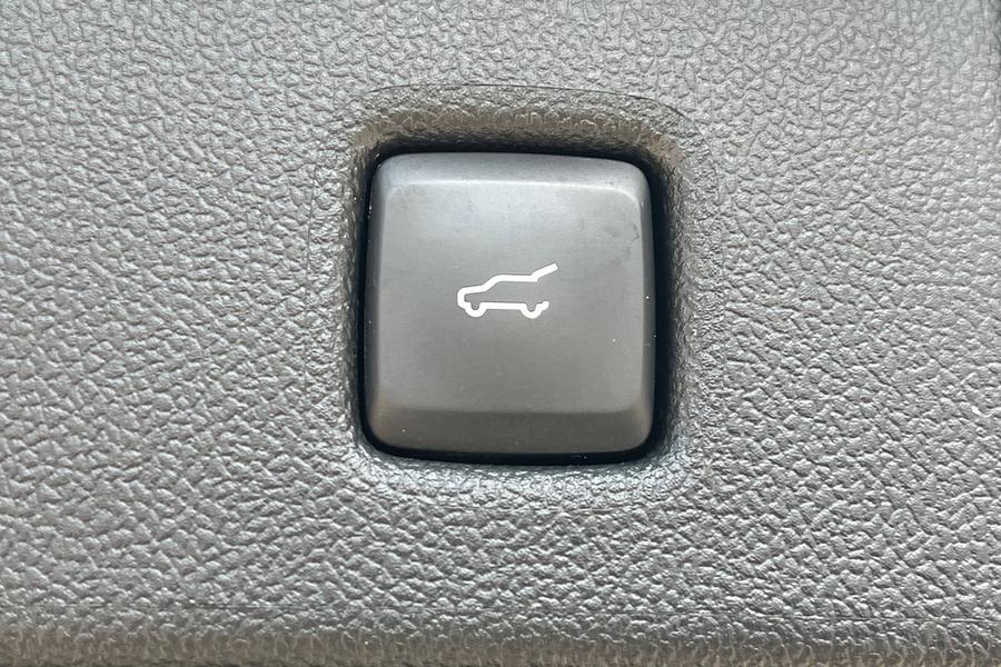 Ford Kuga Photo autoimg-c36196fc5ce498457d9514cad0bdf6d578be5c41.jpg