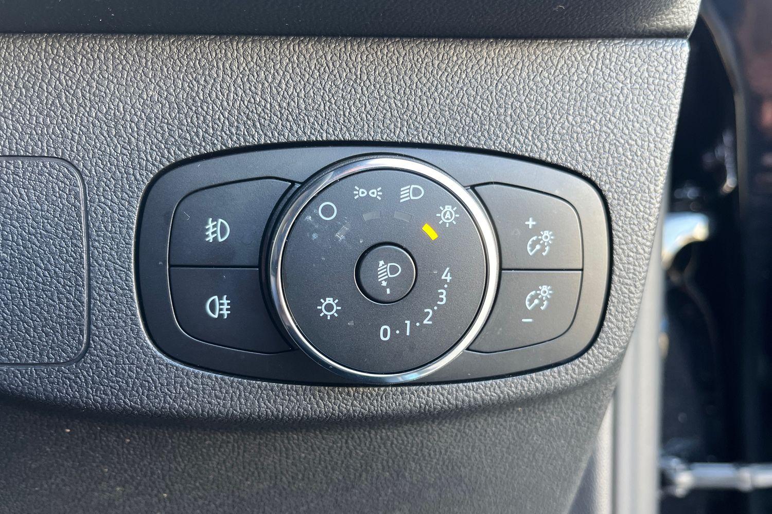 Ford Focus Photo 30