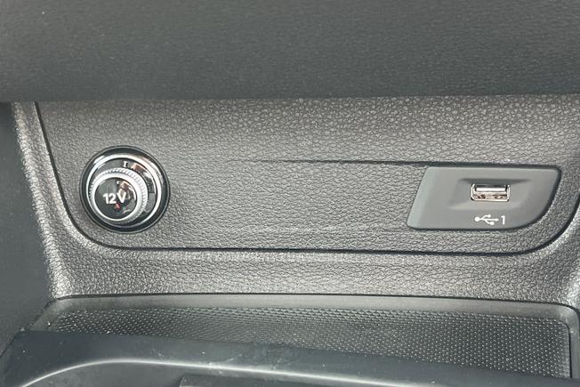 AUDI Q2 Photo 30
