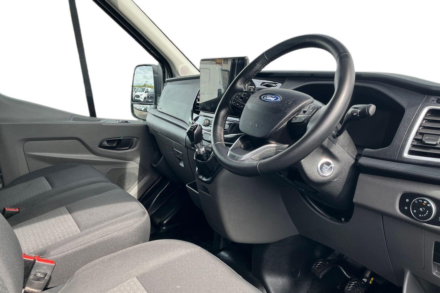 Ford TRANSIT Photo 13