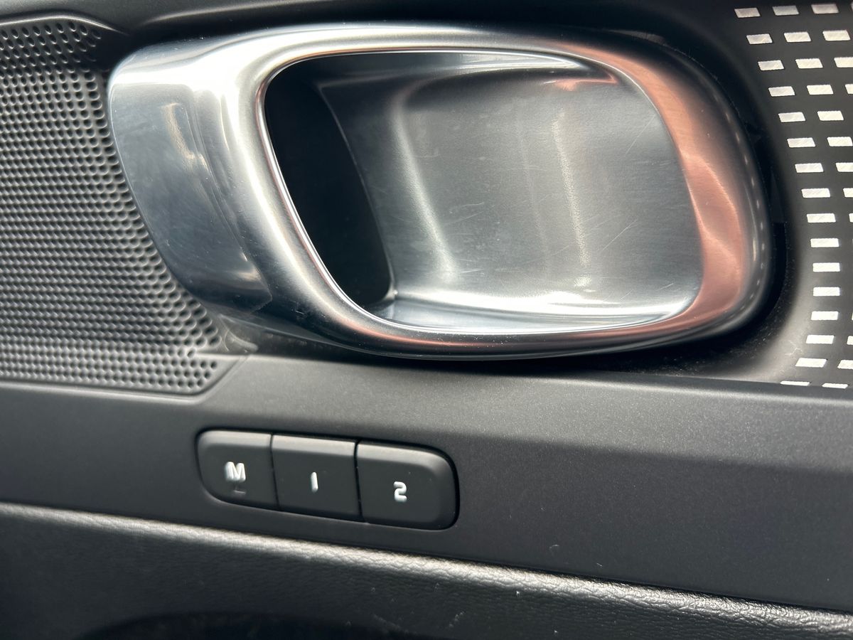 Volvo XC40 Photo 28