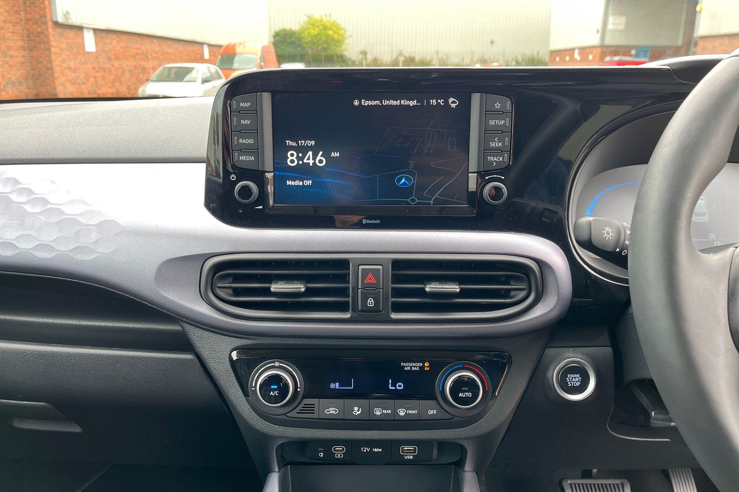 Hyundai i10 Photo 31