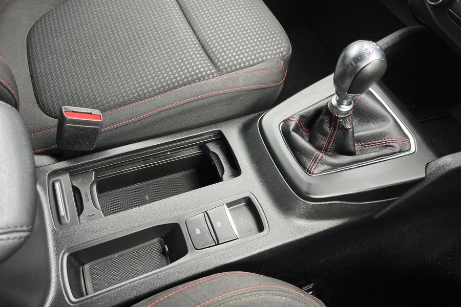Ford FOCUS Photo autoimg-c36b764da43a11cacd244bd5819b879dc47766c8.jpg