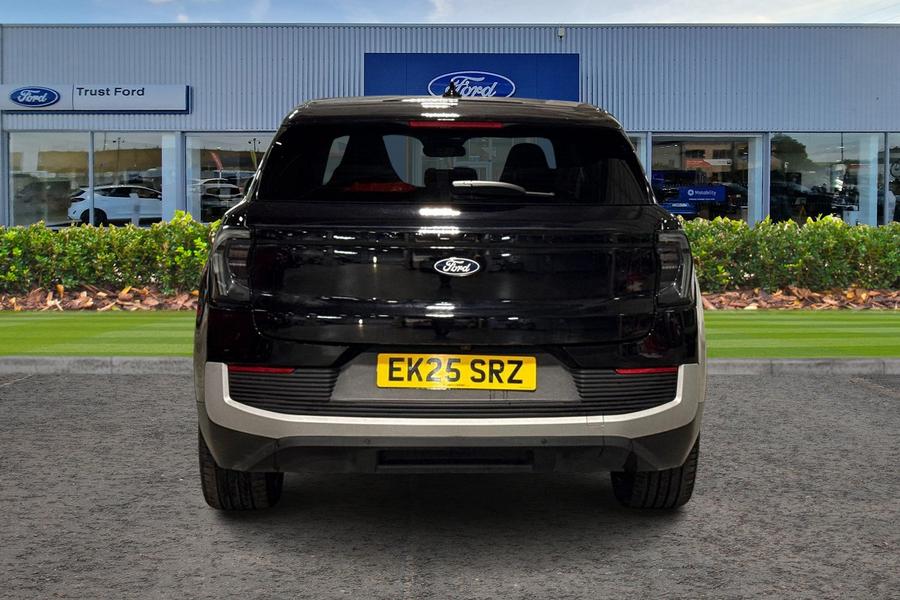 Ford Explorer Photo autoimg-c36d7ed7e6c7ec09a8135bd1f938abe89c5e28d5.jpg