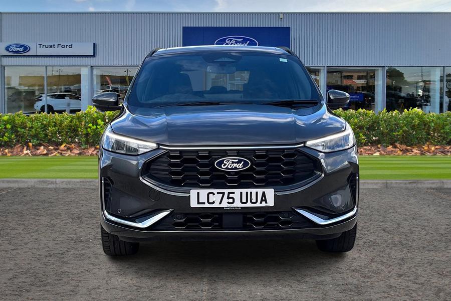 Ford Kuga Photo autoimg-c37564cff963fe1d6feb9ddd9a1882e4961734ab.jpg