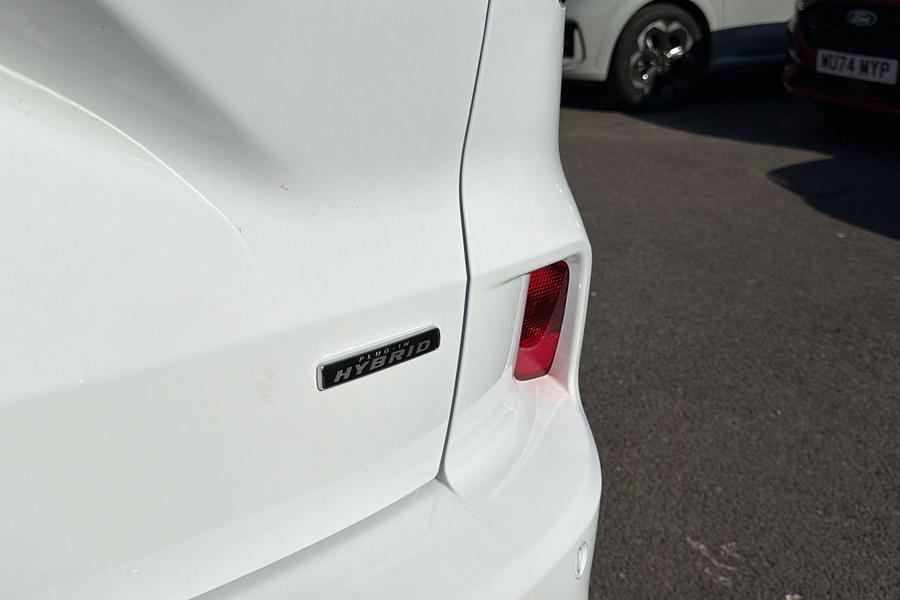 Ford Kuga Photo autoimg-c3768d5fd8e35a23e5f5b78f4f4b90ed72472079.jpg