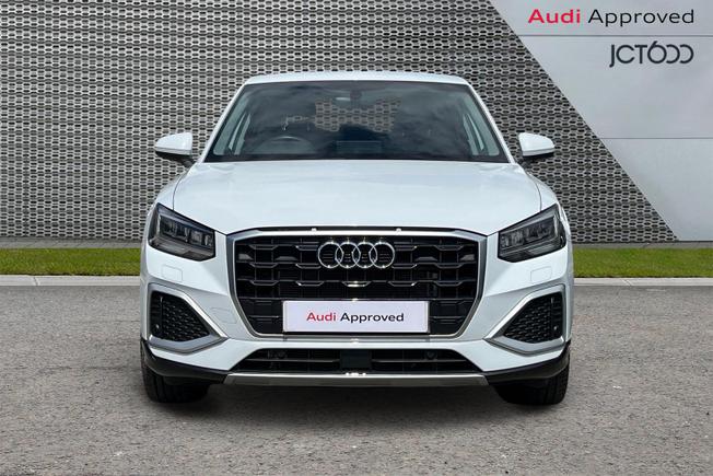 AUDI Q2 Photo 8