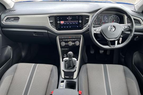 Volkswagen T-roc Photo autoimg-c37abe4c909f35f11beab612f4b74425cc194f22.jpg