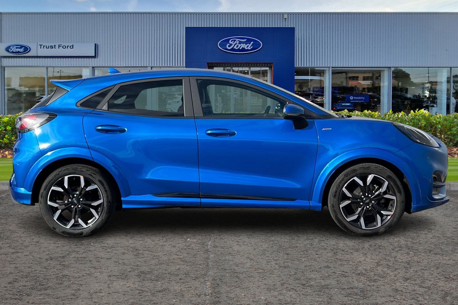 Ford PUMA Photo 2