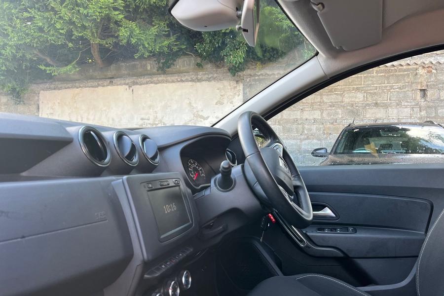 Dacia DUSTER Photo autoimg-c37f7357841695ce3d17e03f46f87e59d0eb33f5.jpg