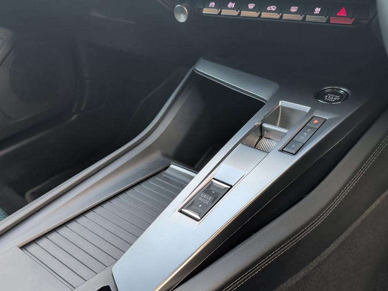 Used Peugeot E-308 RX73OUB 39