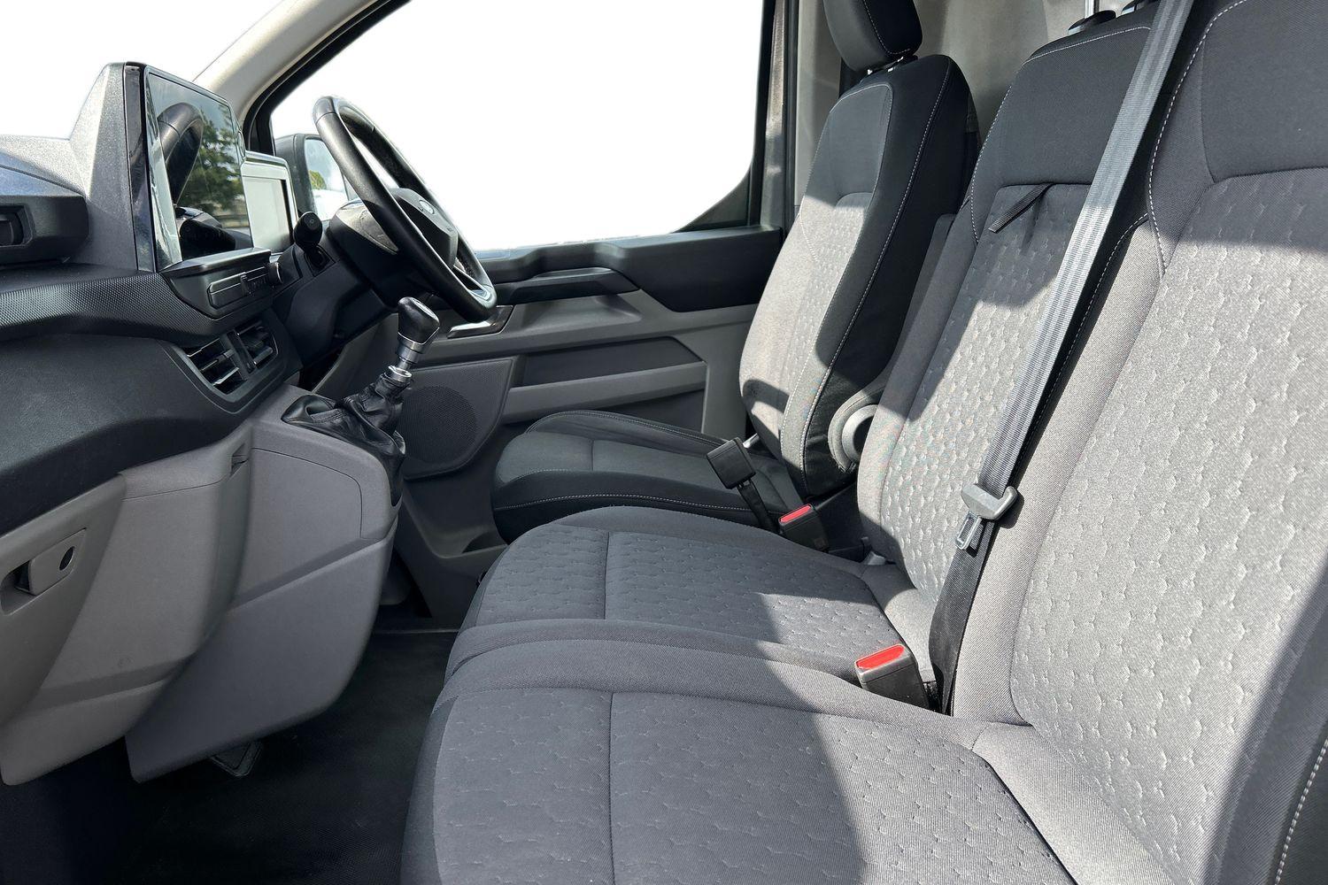 Ford TRANSIT CUSTOM Photo 10