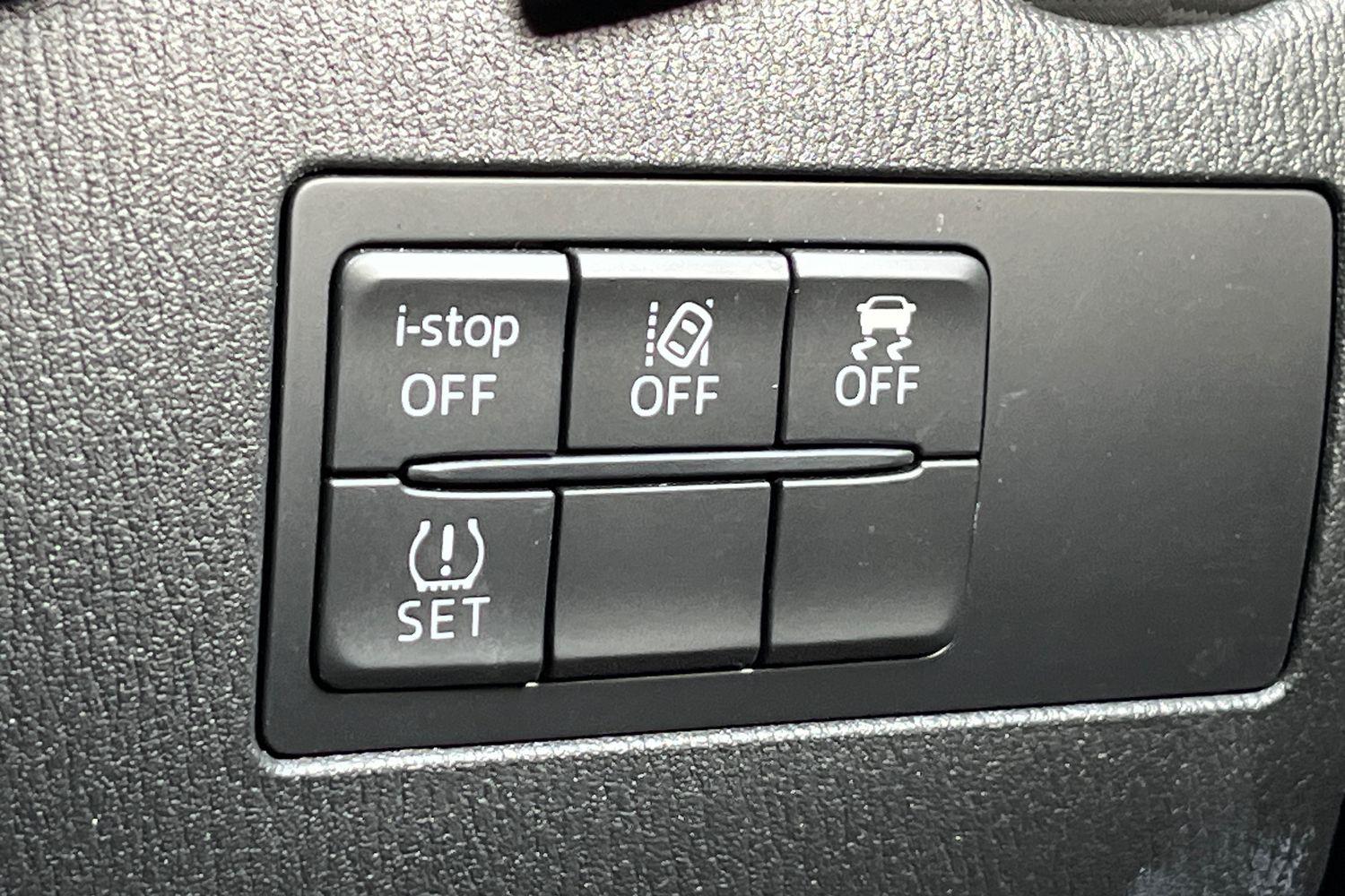 Mazda 2 Photo 36