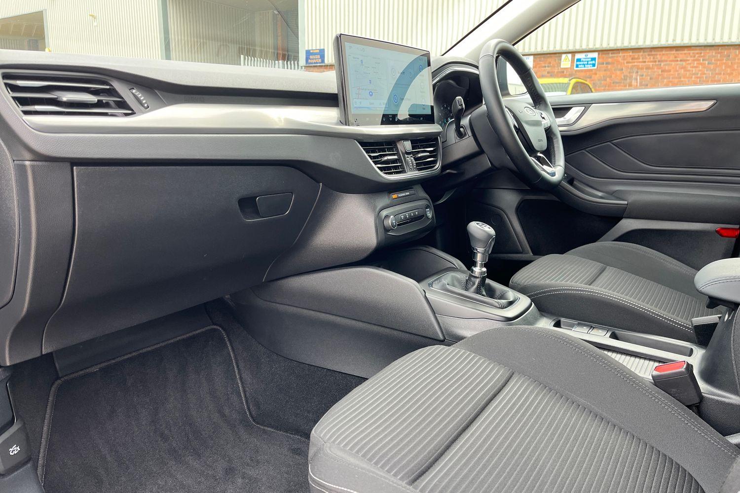 Ford Focus Photo 17