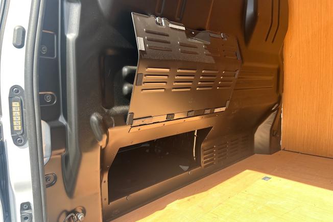 Volkswagen Transporter Photo 38