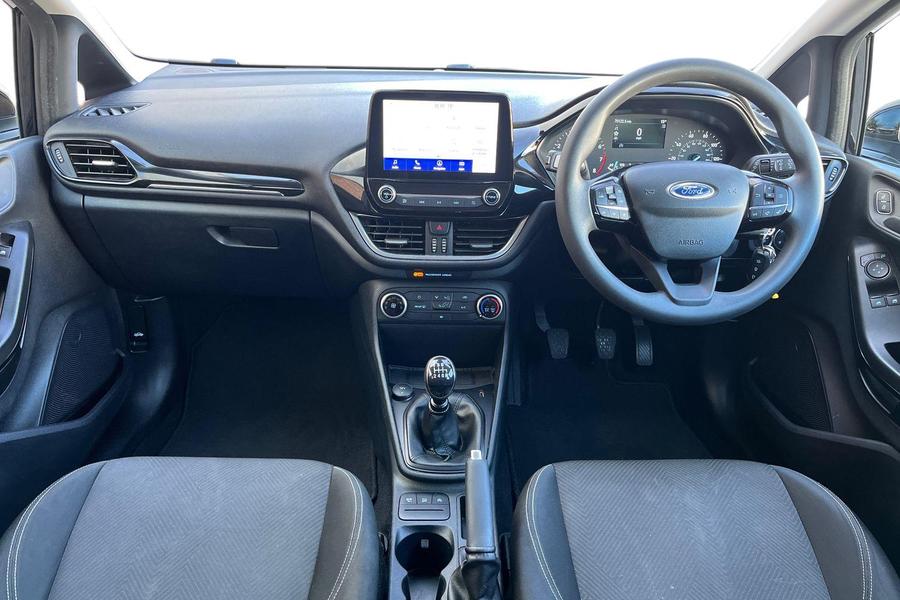 Ford Fiesta Photo autoimg-c390a60fc431494ee9c3854ba262c0f47008bd97.jpg