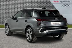 AUDI Q3 Photo 3