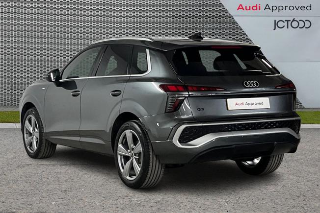 AUDI Q3 Photo 3