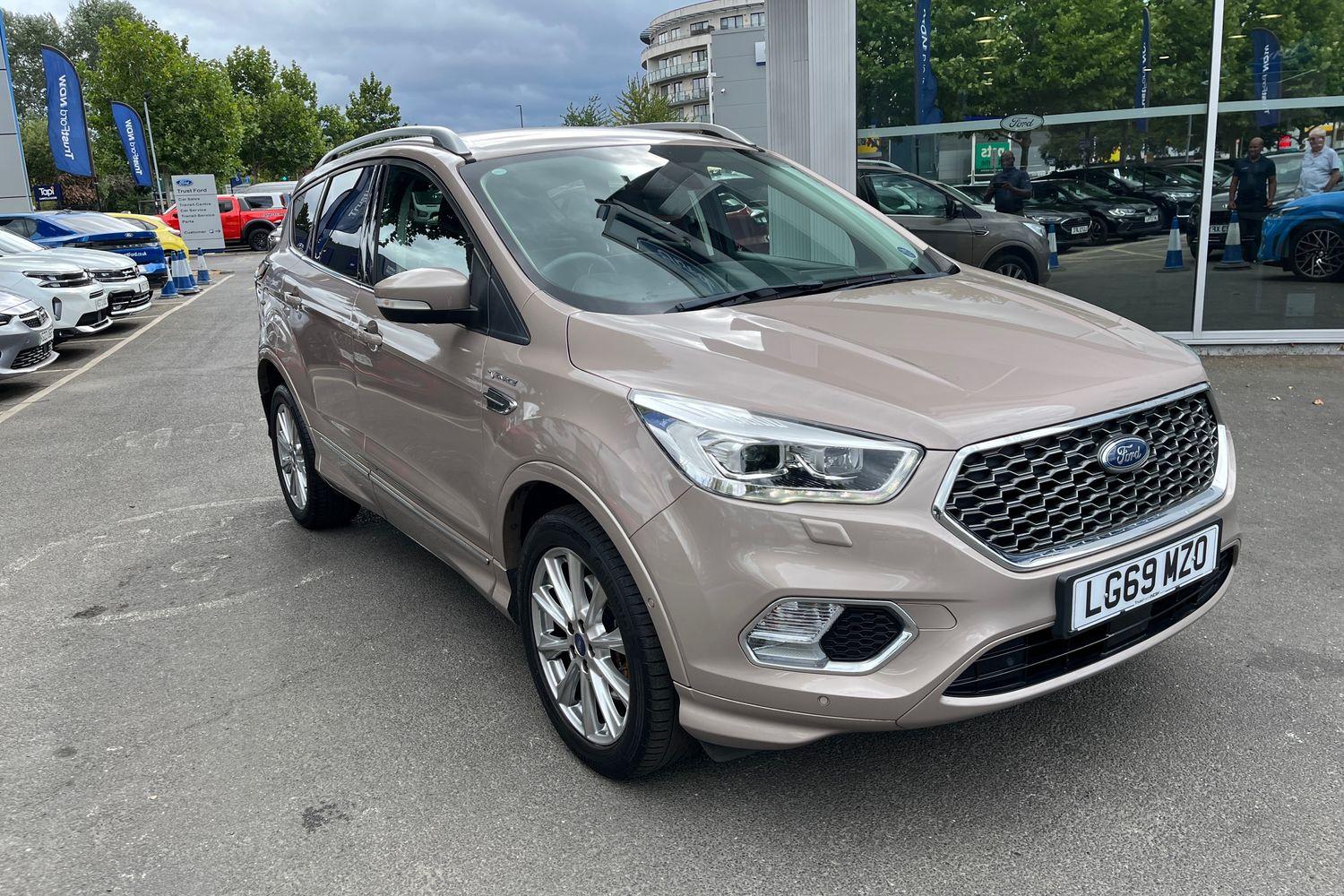 Ford KUGA Photo 36