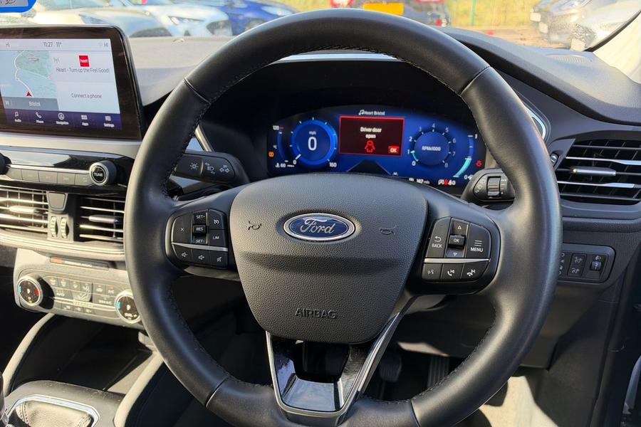 Ford KUGA Photo autoimg-c3a58842231f378ee9580ce93583e5f189df880e.jpg