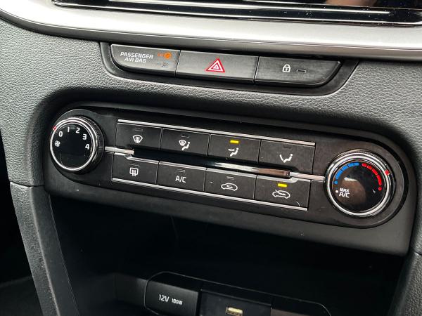 Kia Ceed Photo autoimg-c3a9740dc4b5eaf5e7dae37b47b1253f62e681fd.jpg