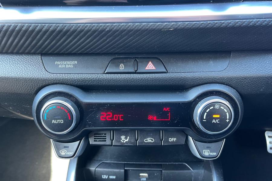 Kia STONIC Photo autoimg-c3aad413e104b90d69e3daf65fba3aee0b7ee426.jpg