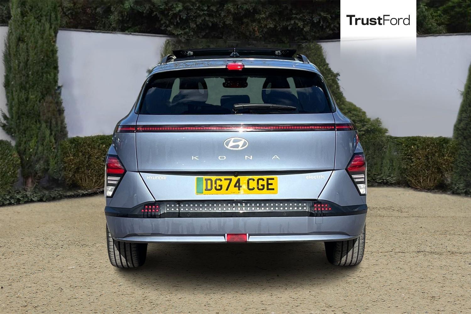 Hyundai Kona Photo 6