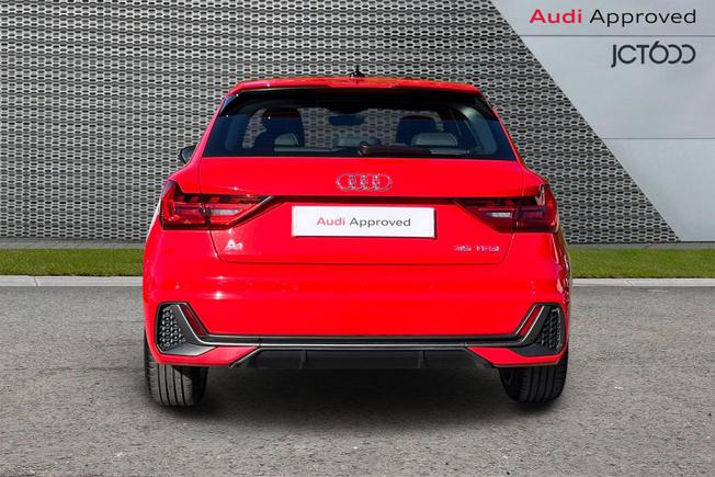 AUDI A1 Photo 7