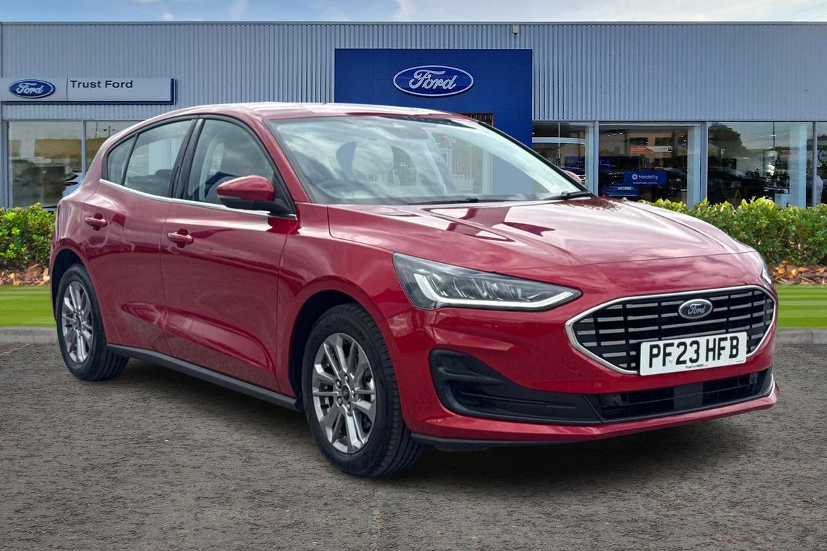 Ford Focus listing photo