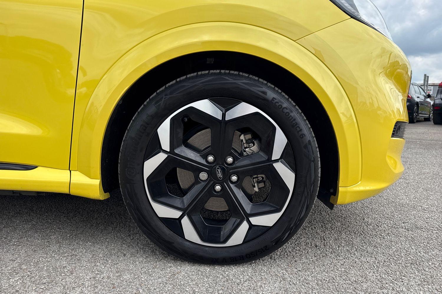 Ford PUMA Photo 7