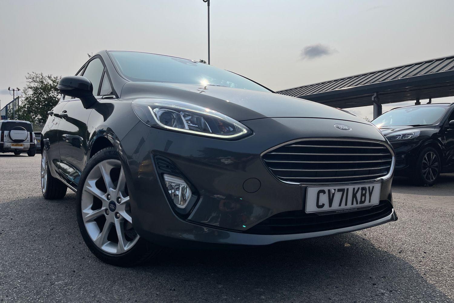 Ford Fiesta Photo 36