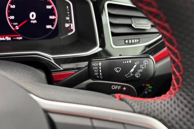 VOLKSWAGEN Polo Photo 26
