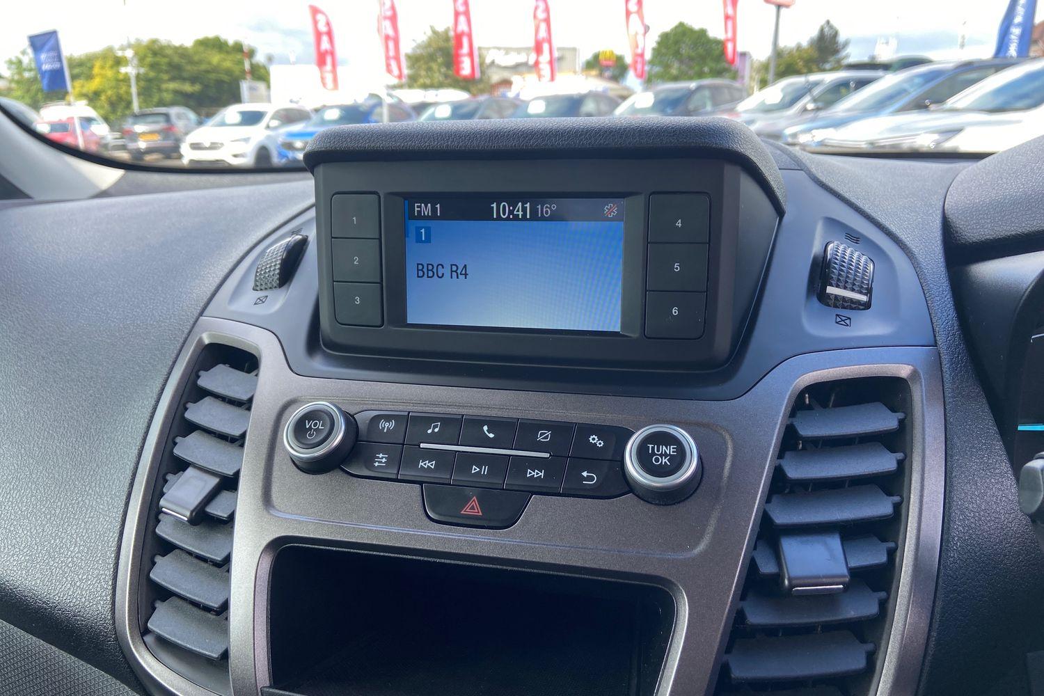 Ford TOURNEO CONNECT Photo 21