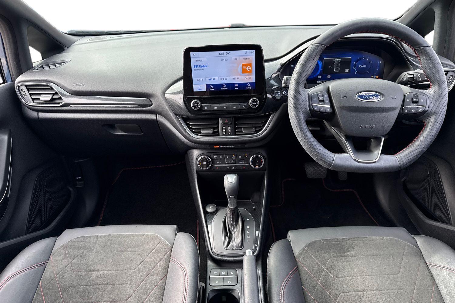 Ford Fiesta Photo 9