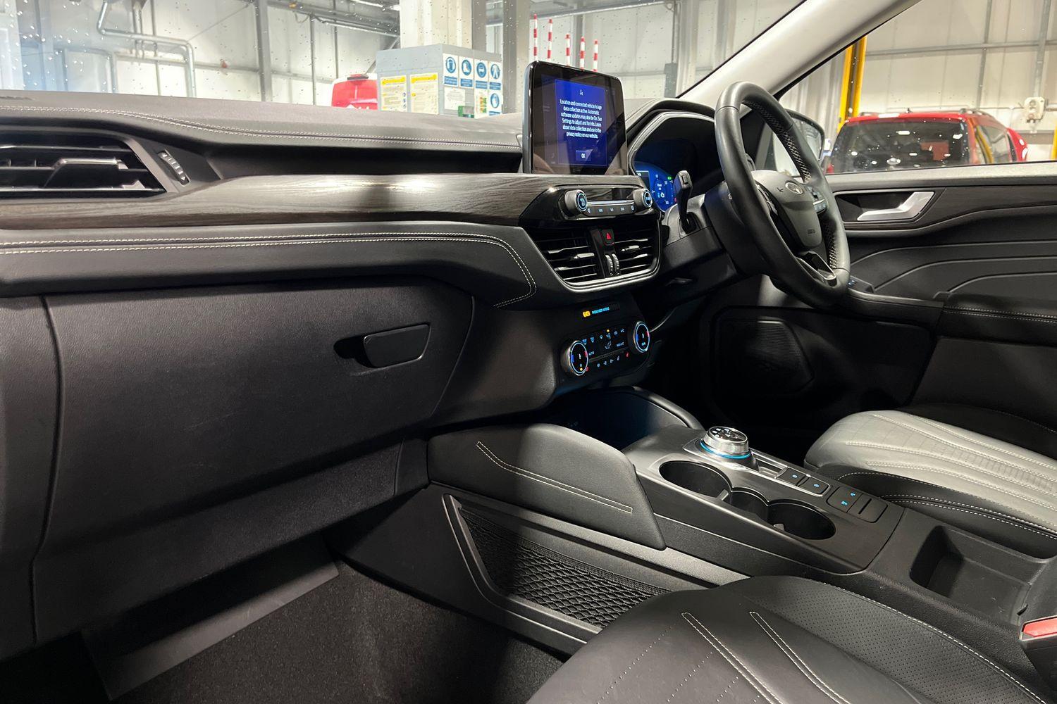 Ford KUGA Photo 17