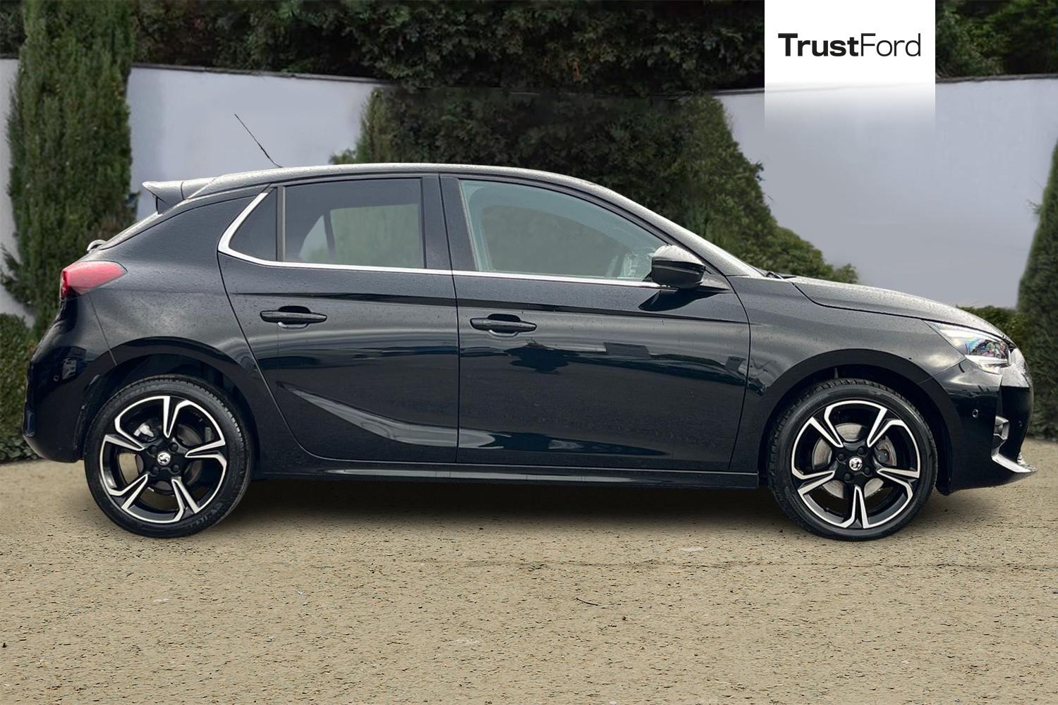 Vauxhall Corsa Photo 2