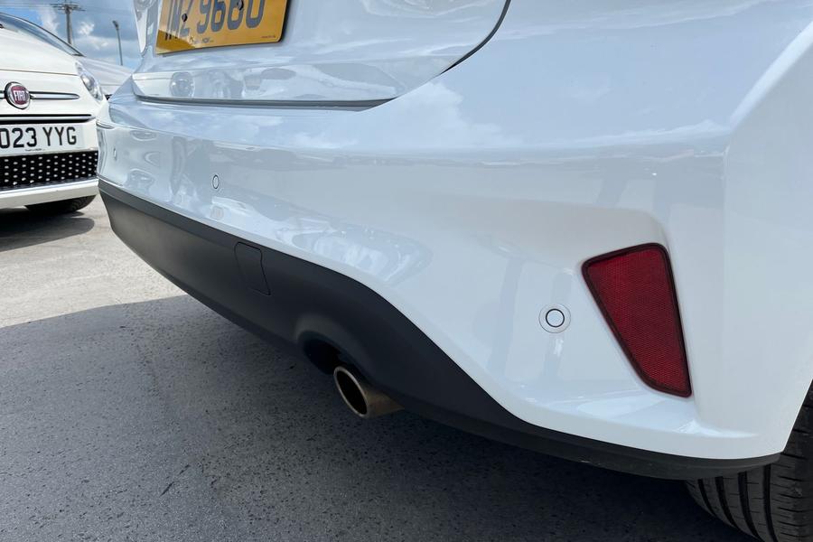 Ford Focus Photo autoimg-c3d07a8390a64e3a505b2265c12d4ce0f67247bf.jpg