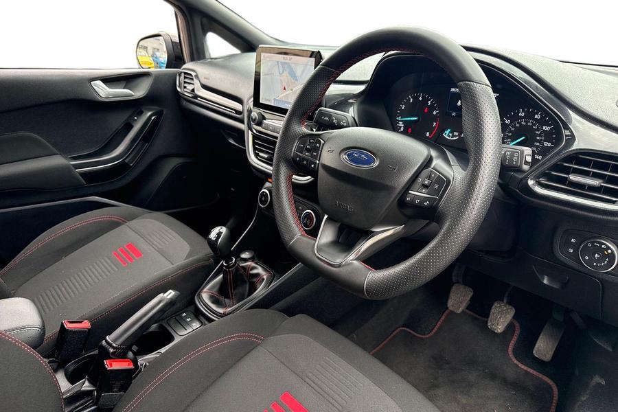 Ford FIESTA Photo autoimg-c3d0a62373f0ab8339ddcb65d1770499059958e1.jpg