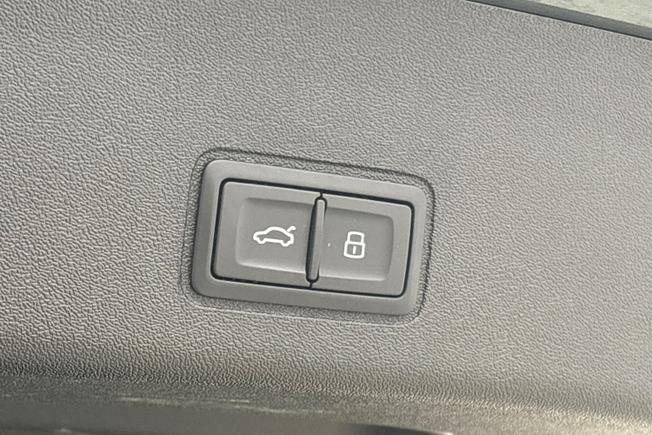 AUDI Q3 Photo 27