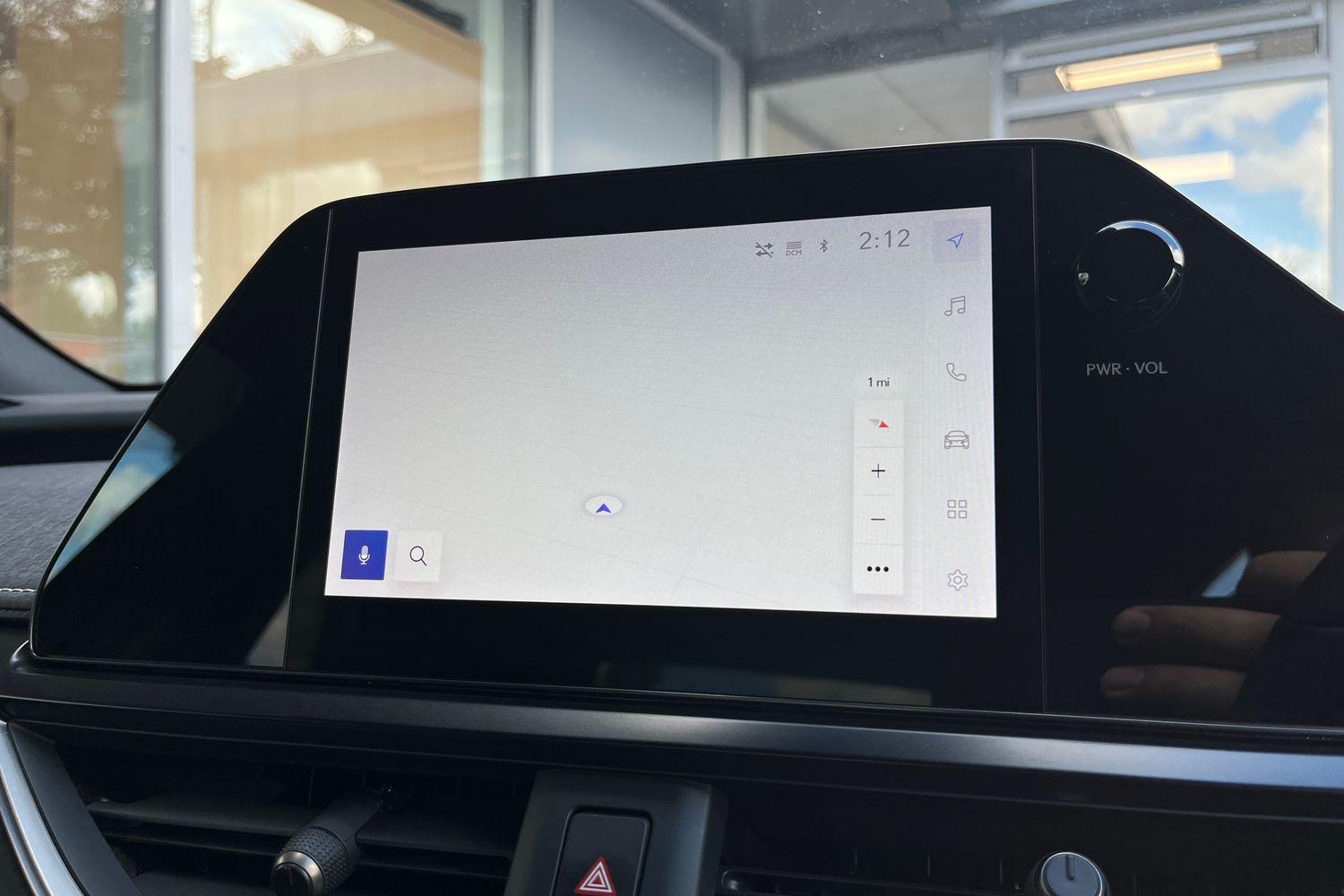 Lexus UX Photo 25
