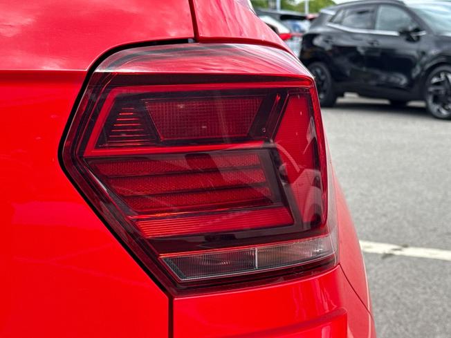 VOLKSWAGEN Polo Photo 33