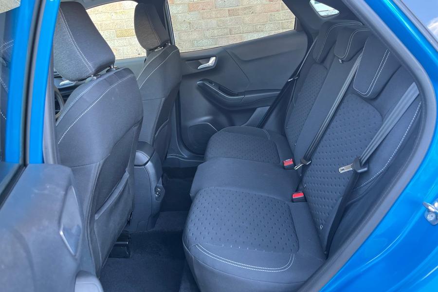 Ford PUMA Photo autoimg-c3dbec3db061ed27b2795d579e2199ac3116f2f8.jpg