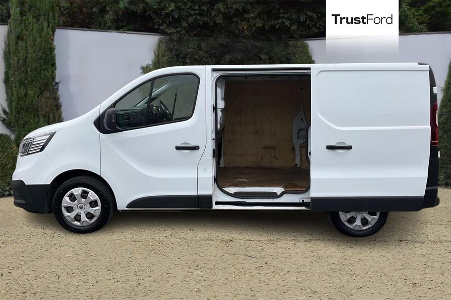 Used Renault TRAFIC HK23VVY 5