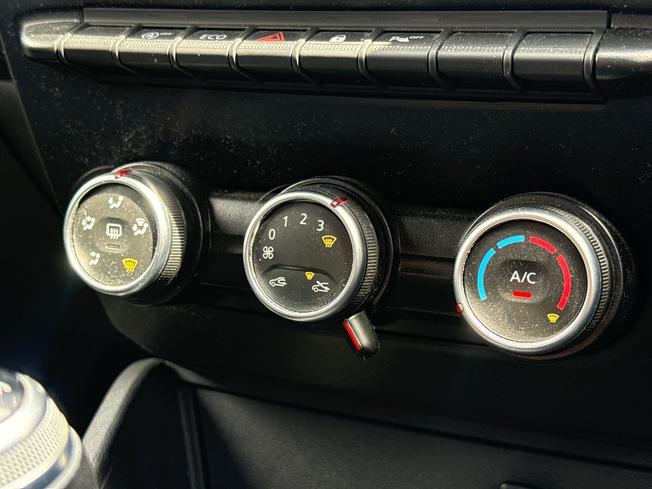 DACIA Duster Photo 35