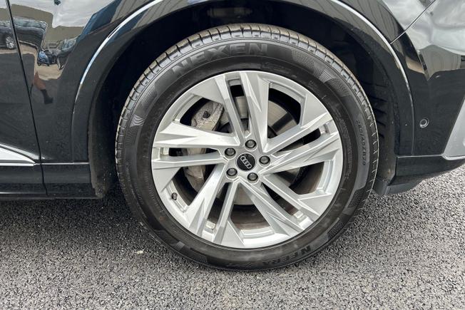 Audi Q7 Photo 25