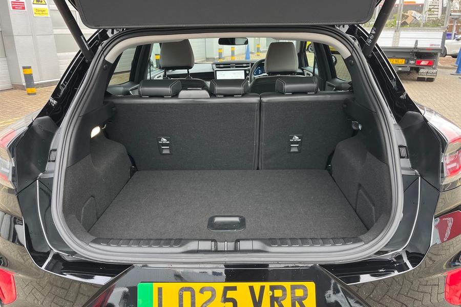 Ford Puma Gen-E Photo autoimg-c3e040cef034ac871afeb343222f87d1e75861b1.jpg